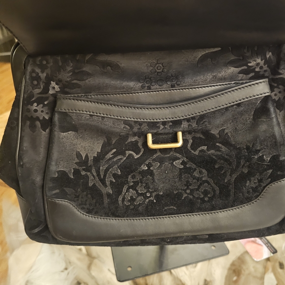 Gucci Black and Gold Satchel - Picture 13 of 16